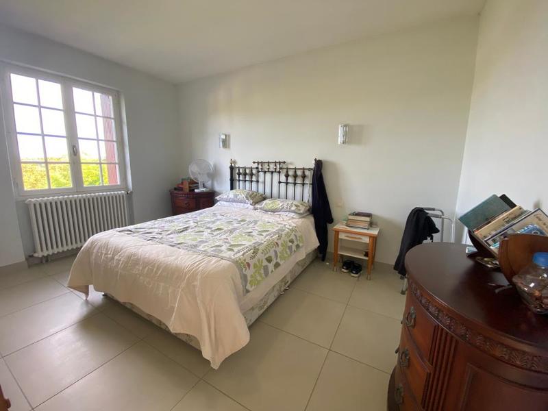 Maison - 244 m² - 7 pièces