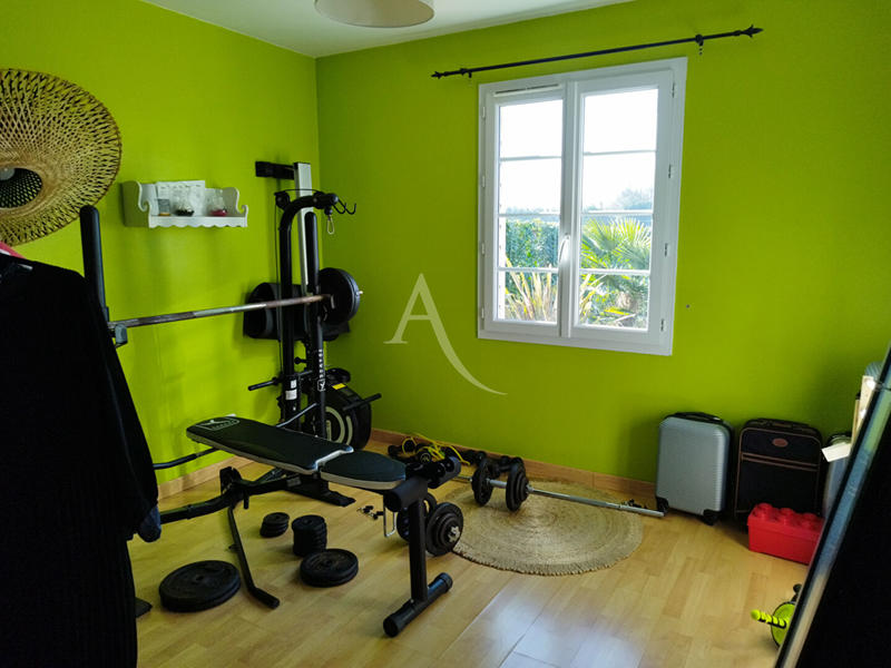 Maison - 170 m² - 6 pièces