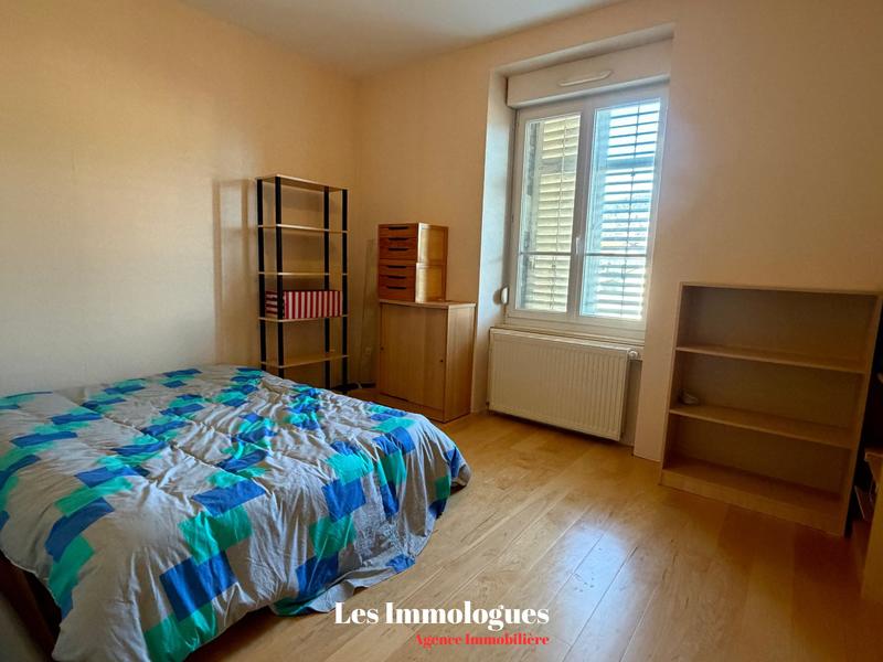 Appartement - 108 m² - 4 pièces