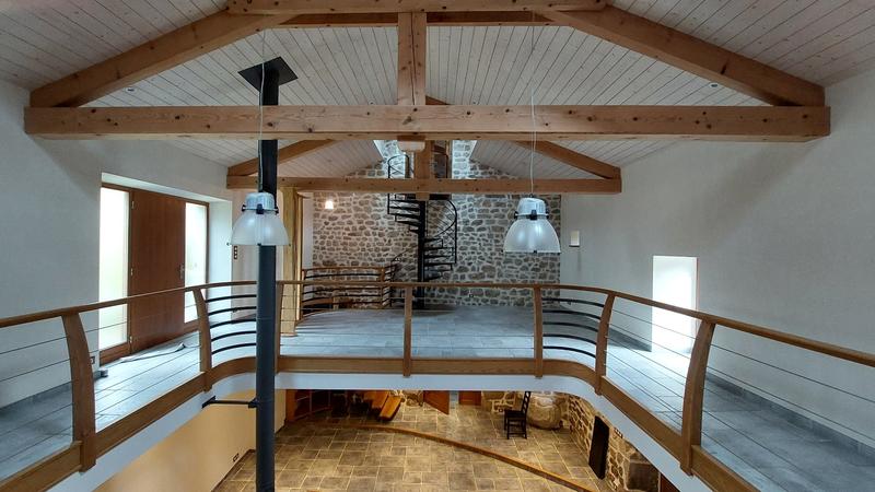 Maison - 300 m² - 8 pièces