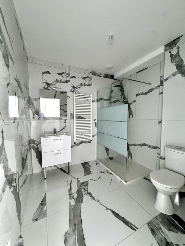 Maison traditionnelle - 76 m² - 4 pièces