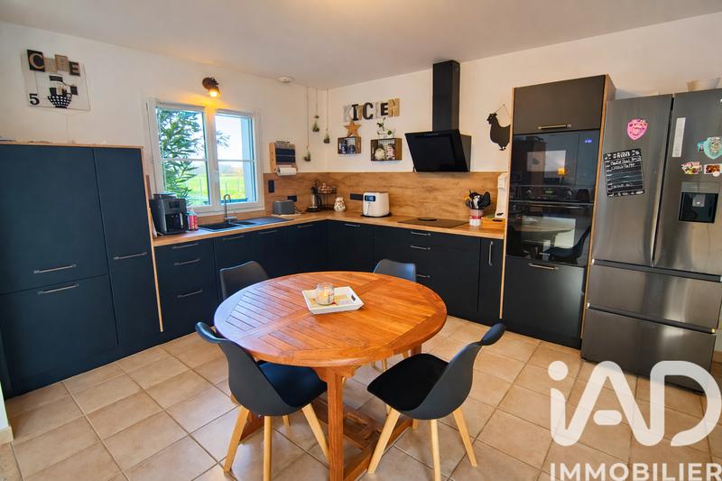 Maison - 127 m² - 6 pièces