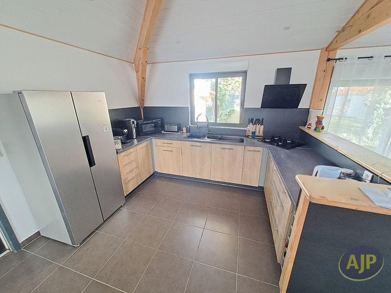 Maison - 136 m² - 5 pièces