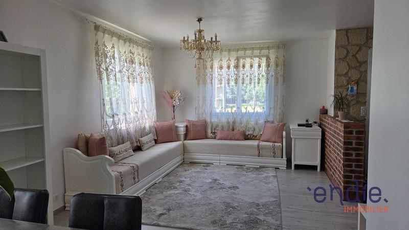 Pavillon - 115 m² - 7 pièces