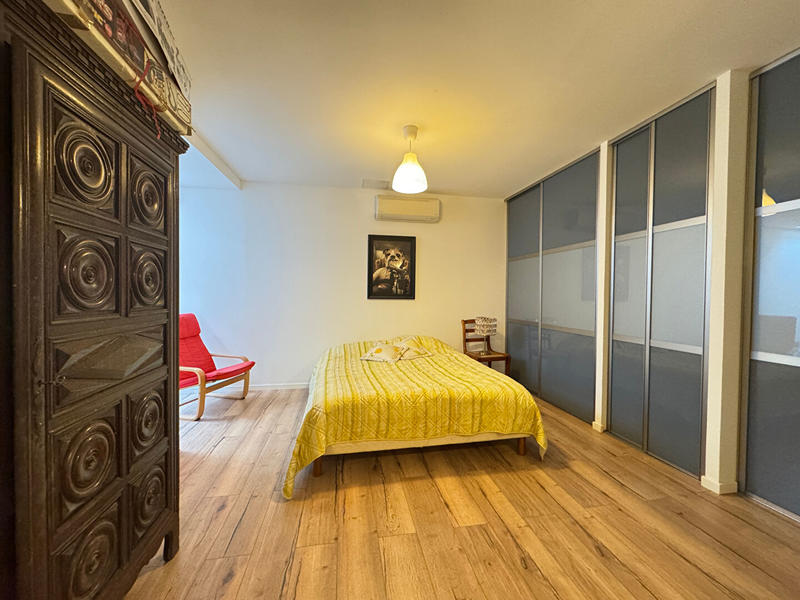 Maison - 308 m² - 9 pièces