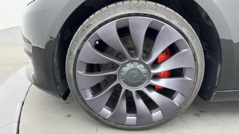 Tesla Model 3 Performance Awd