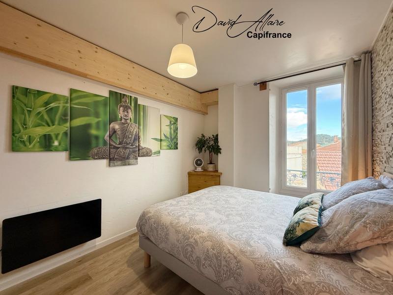 Appartement - 60 m² - 2 pièces