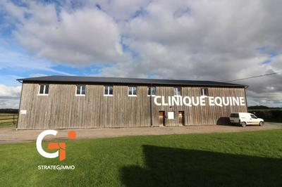 Local commercial - 70 m² - 10 pièces