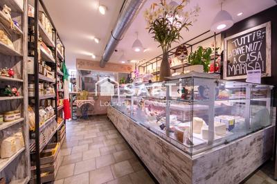 Local commercial - 77 m² - 4 pièces