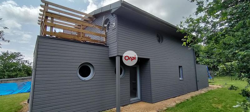 Maison - 137 m² - 5 pièces