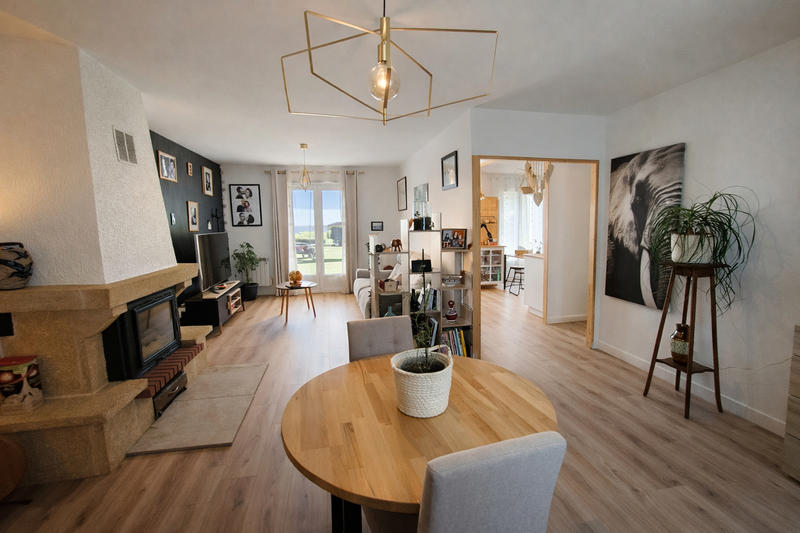 Maison - 80 m² - 3 pièces