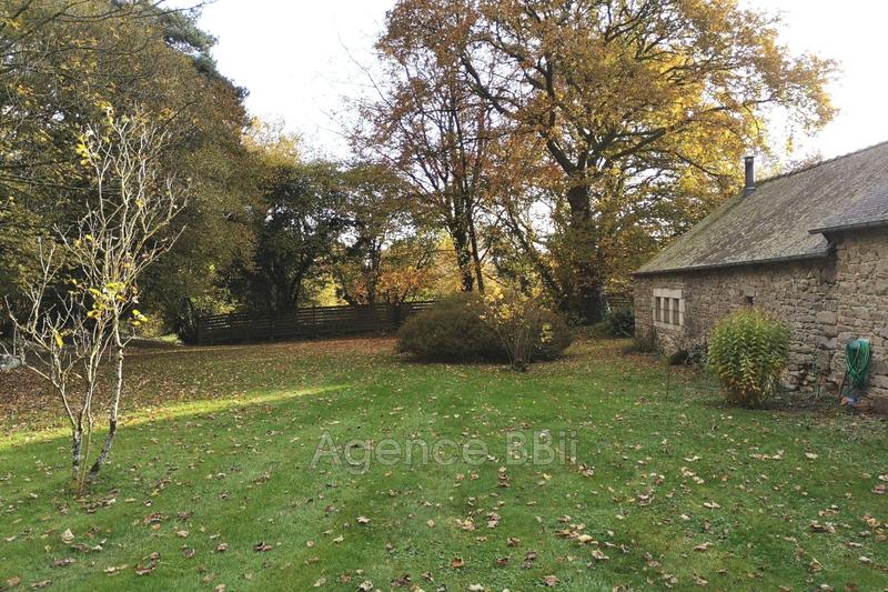 Maison - 300 m² - 15 pièces