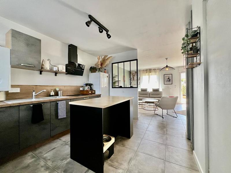 Maison - 81 m² - 5 pièces