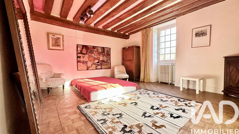 Maison - 311 m² - 7 pièces