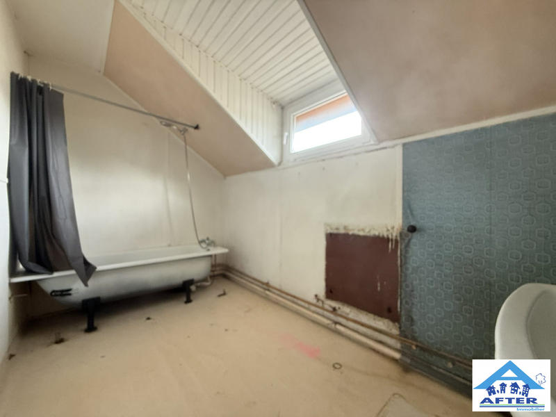 Maison - 105 m² - 6 pièces