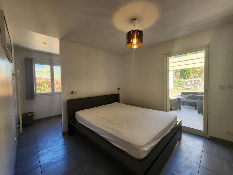 Villa - 105 m² - 4 pièces