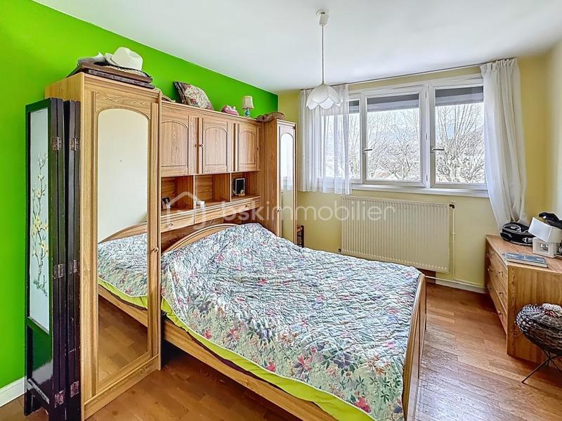 Appartement - 86 m² - 4 pièces