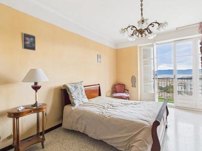 Appartement - 85 m² - 3 pièces