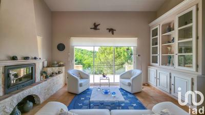 Maison - 160 m² - 8 pièces