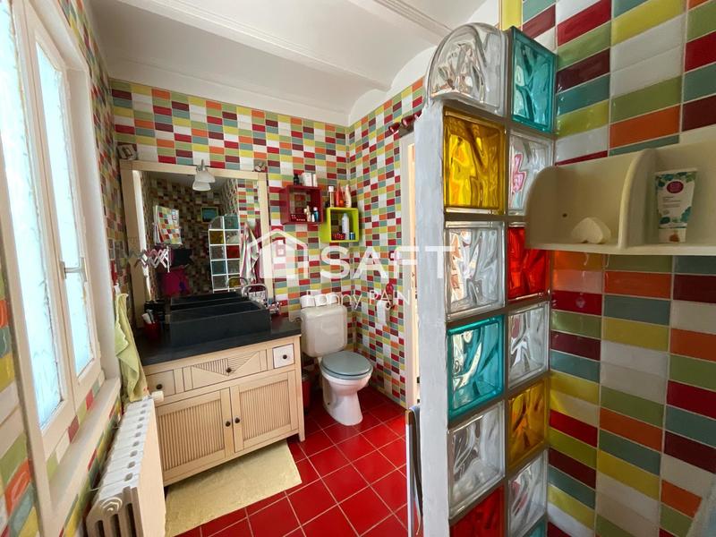 Maison - 90 m² - 5 pièces