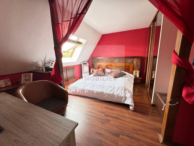 Maison - 95 m² - 1 pièce