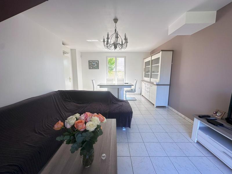 Maison - 80 m² - 4 pièces