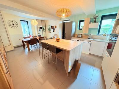 Maison de ville - 95 m² - 4 pièces