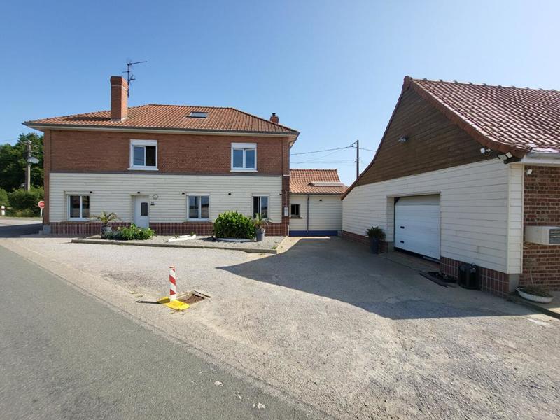 Maison - 166 m² - 7 pièces