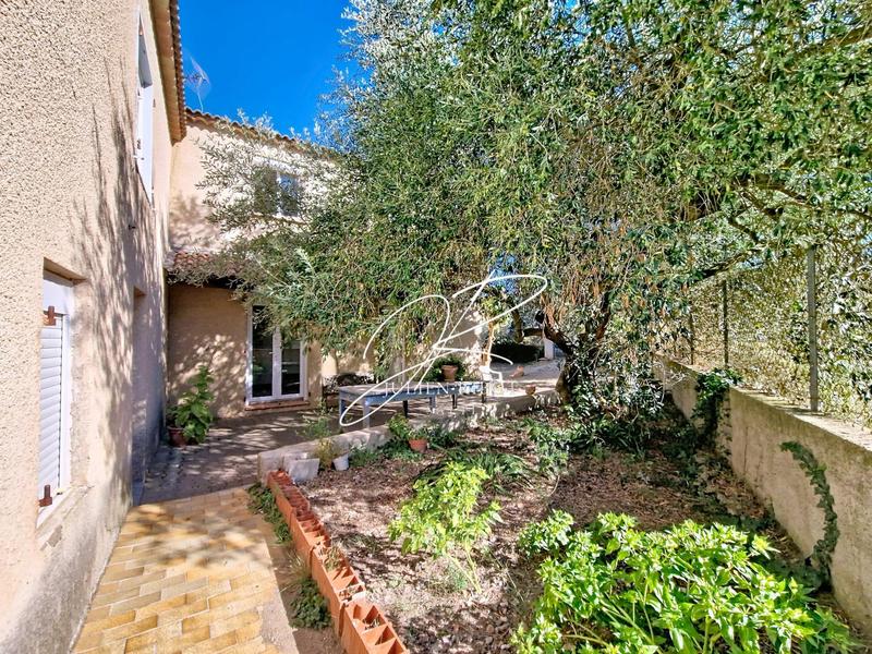 Maison - 63 m² - 3 pièces