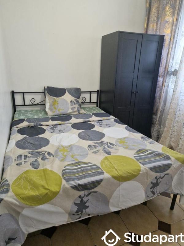 Chambre - 9 m² - 1 pièce