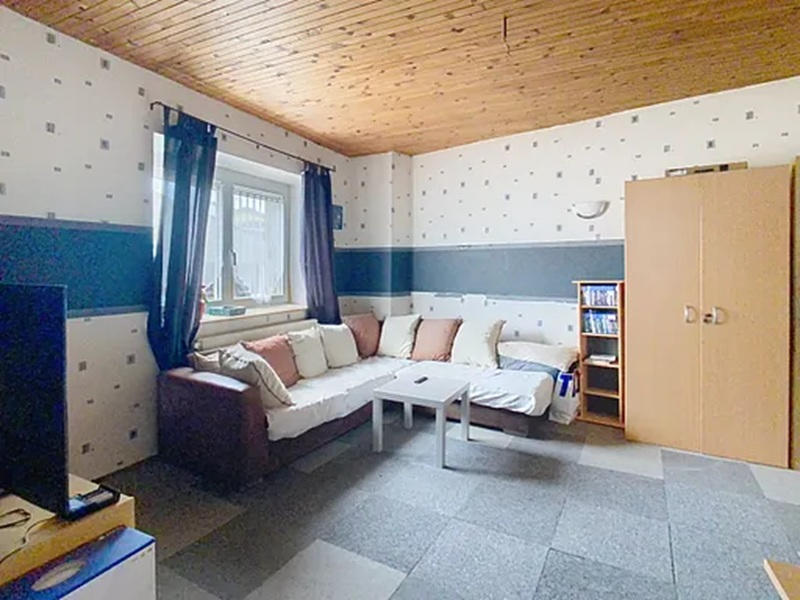 Maison - 192 m² - 7 pièces