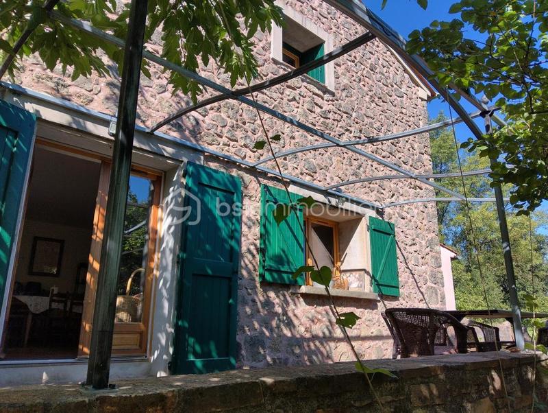 Maison en pierre - 100 m² - 5 pièces