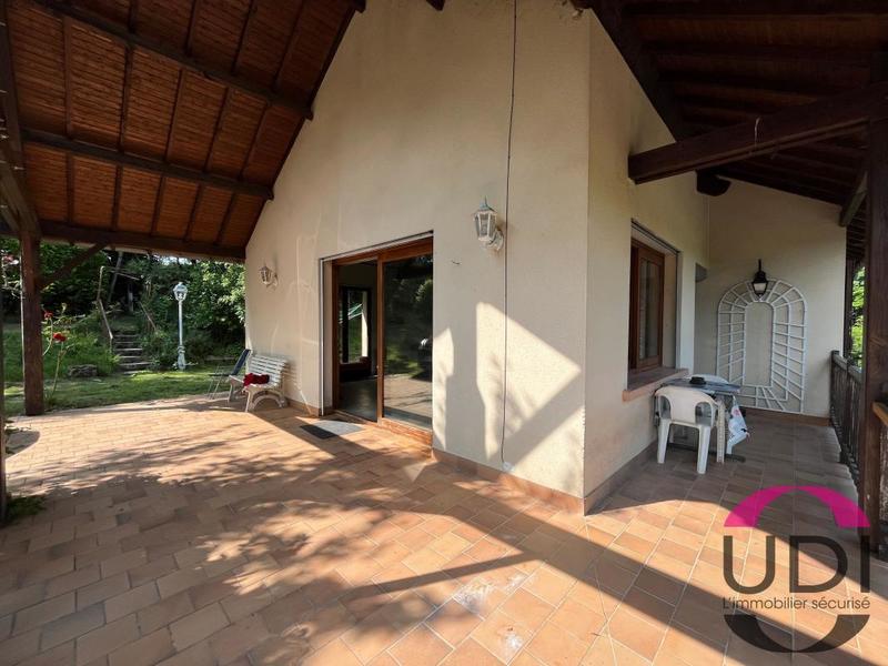 Maison - 169 m² - 5 pièces