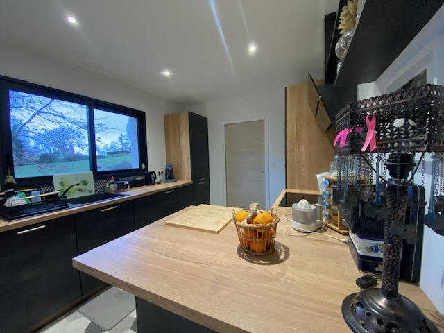 Maison - 101 m² - 4 pièces