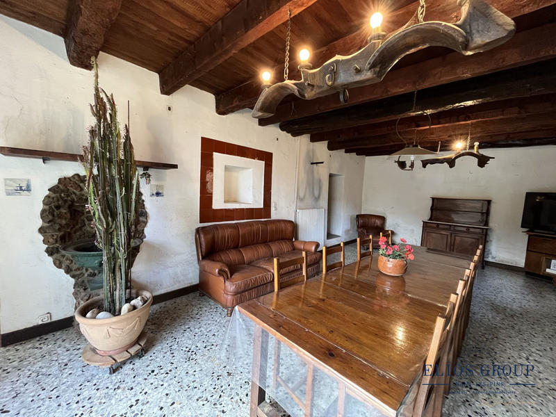 Maison ancienne - 180 m² - 8 pièces