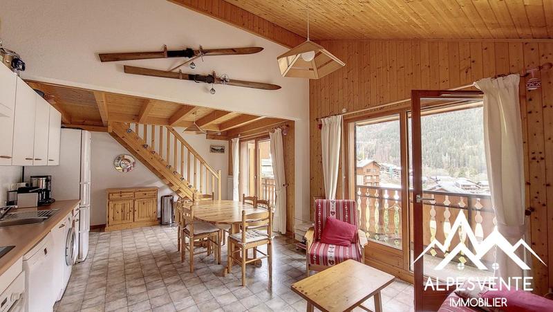 Duplex - 52 m² - 5 pièces