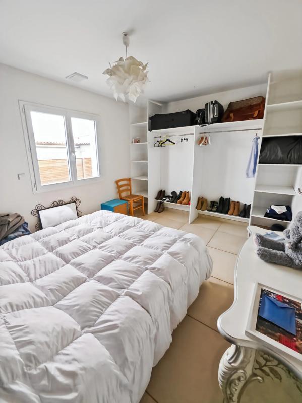 Maison - 240 m² - 9 pièces