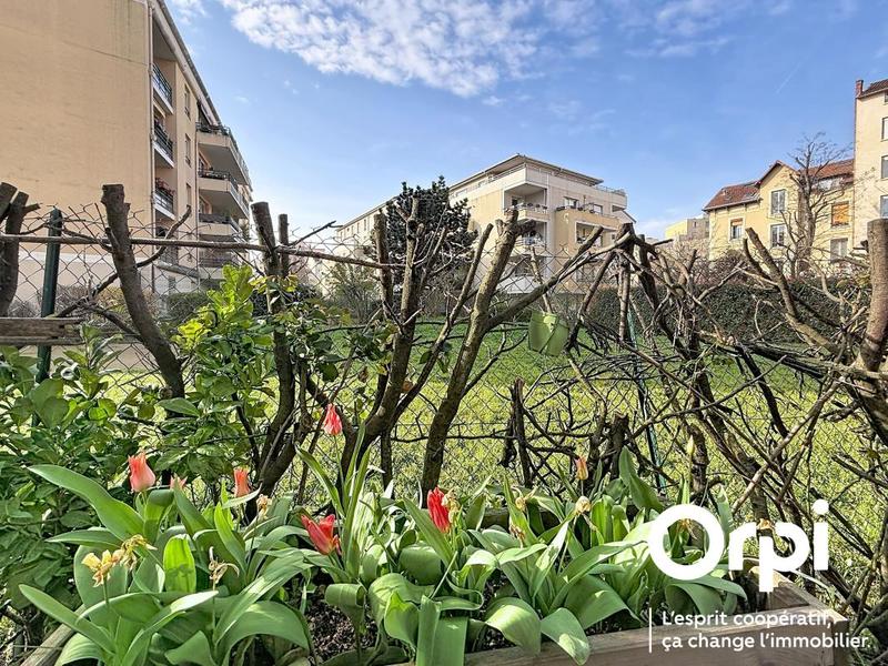 Appartement - 65 m² - 3 pièces