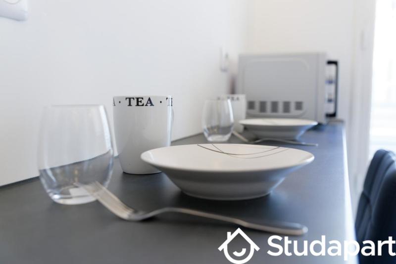 Chambre - 9 m² - 1 pièce