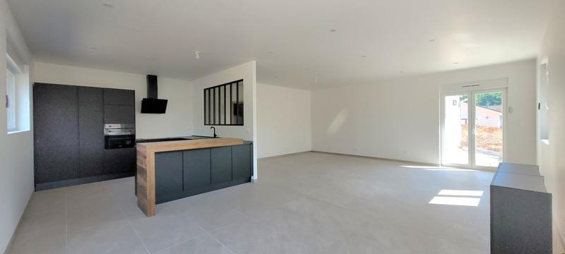 Maison - 153 m² - 6 pièces