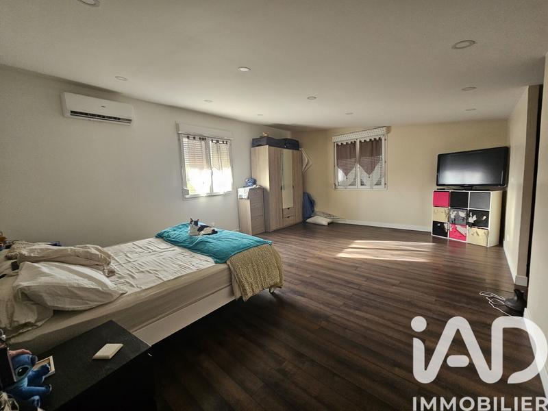 Maison - 182 m² - 5 pièces