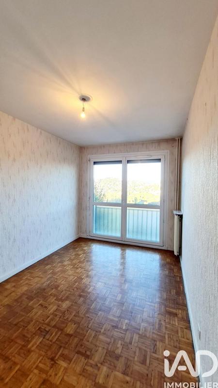 Appartement - 84 m² - 4 pièces
