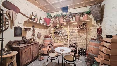 Maison de village - 196 m² - 10 pièces