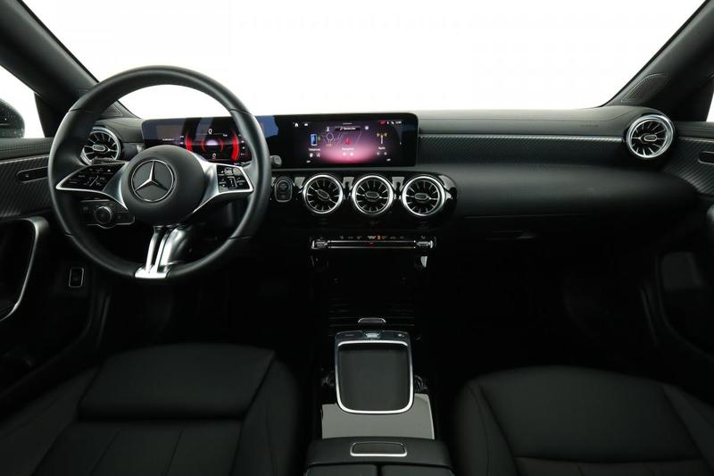 Mercedes Cla Shooting Brake 180 Progressive Line 7g-Dct 136 ch