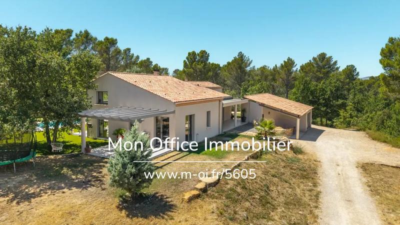 Villa - 220 m² - 5 pièces