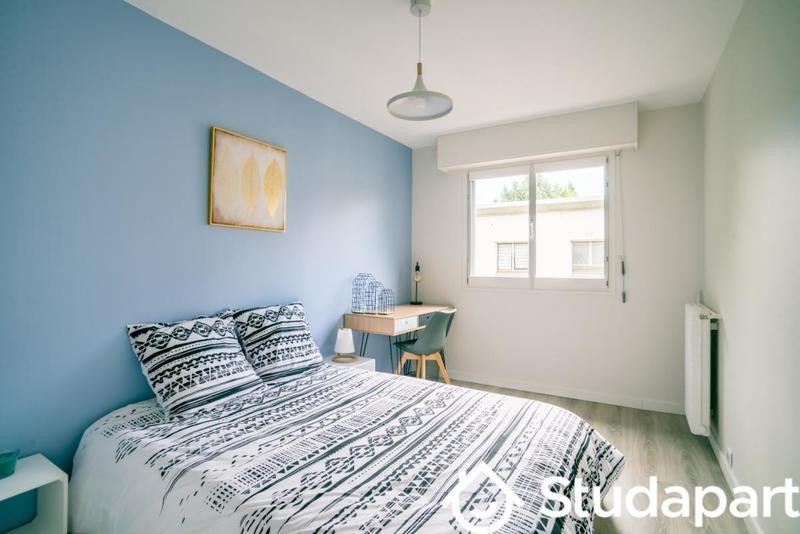 Chambre - 10 m² - 1 pièce