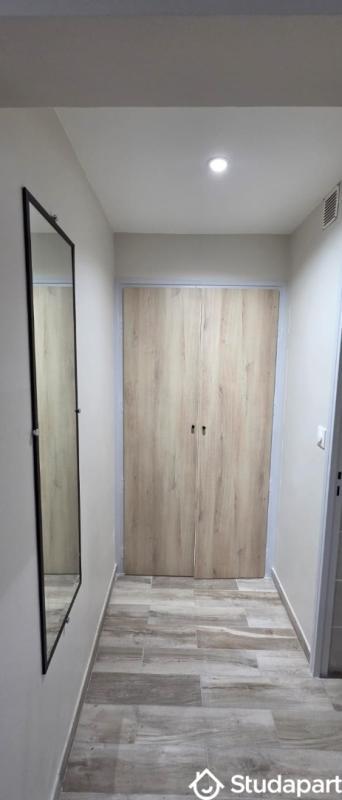 Chambre - 15 m² - 1 pièce