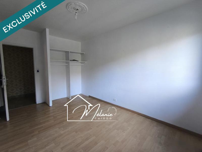 Maison - 299 m² - 11 pièces