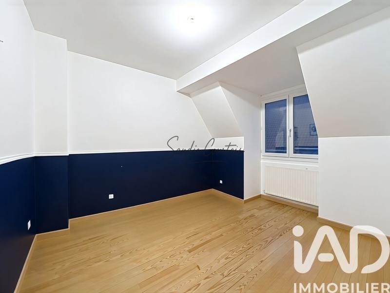 Maison de ville - 100 m² - 6 pièces