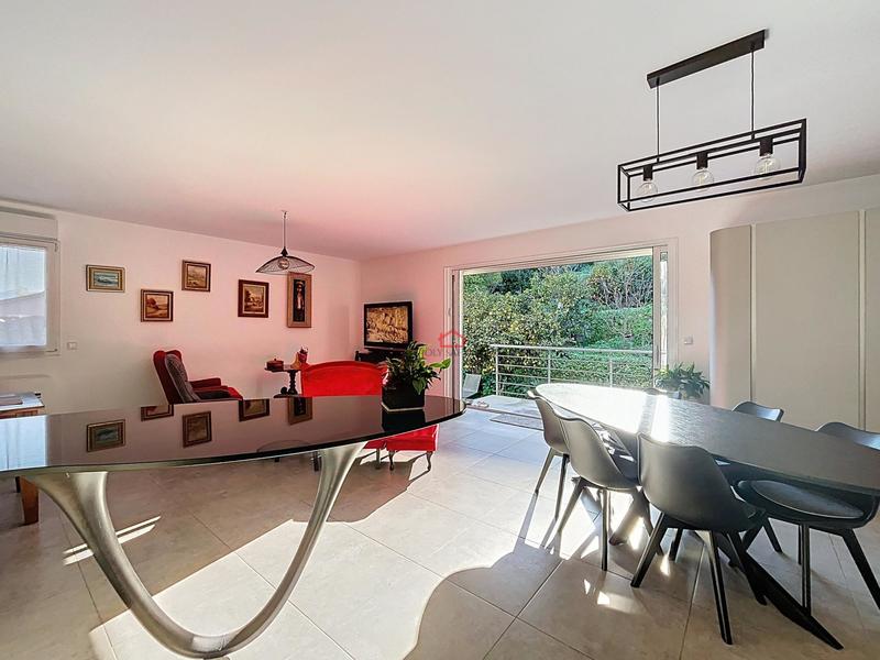 Maison - 155 m² - 4 pièces